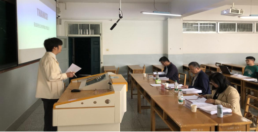 农林经济管理学院举办2023级研究生调研报告答辩评审会