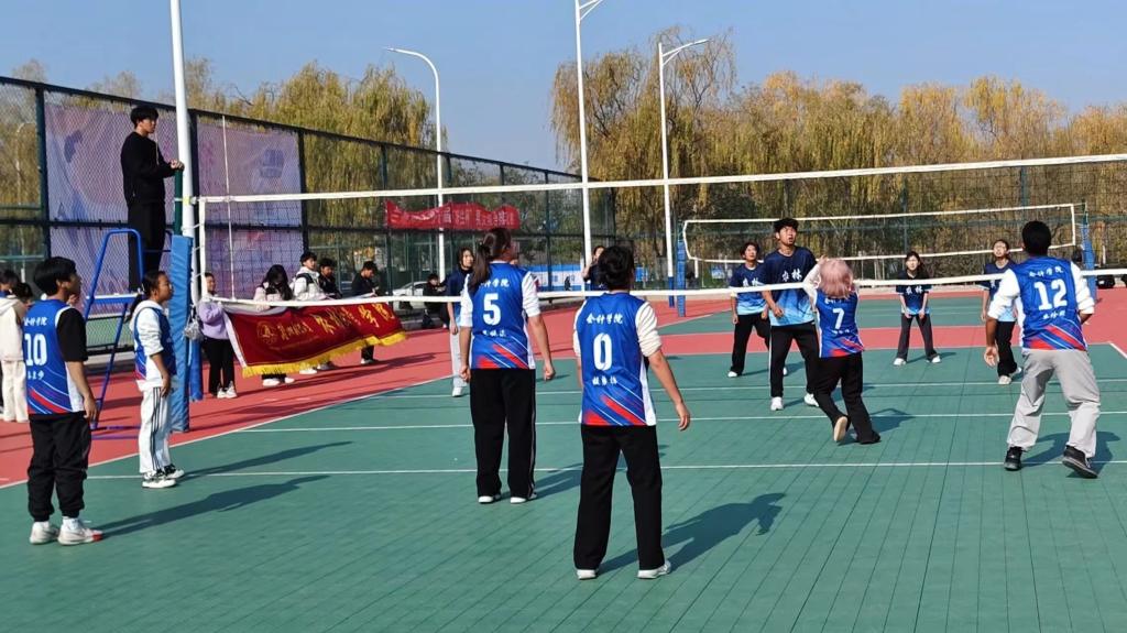 【乐享运动】激情对决，青春飞扬&mdash;&mdash;我院在&ldquo;新生杯&rdquo;排球赛中勇夺季军